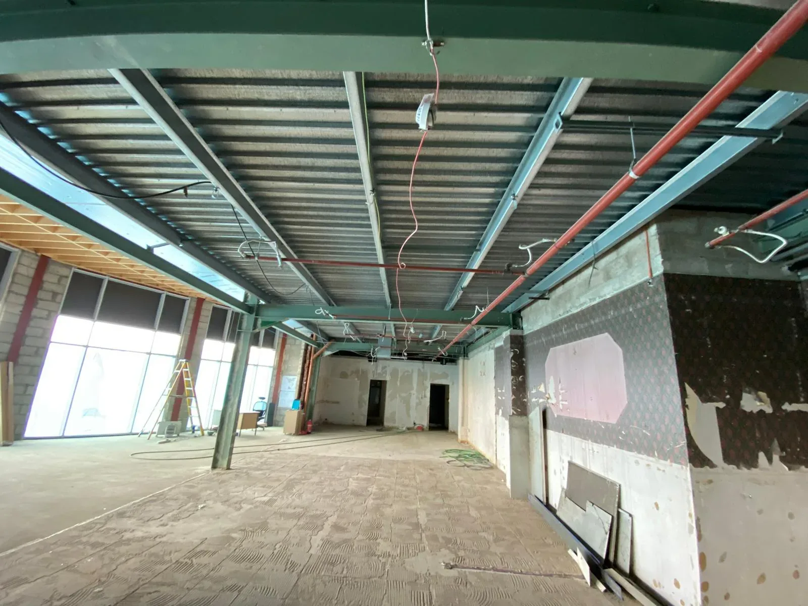 Wingstop Rushmere shell during construction showing exposed structure and services